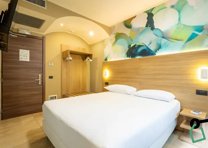 Szálloda Hotiday 4*